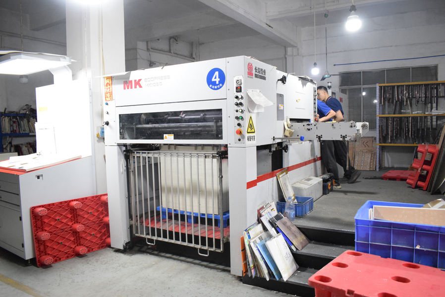 GUANGZHOU YM PACKAGE PRODUCTS CO.,LTD. প্রস্তুতকারকের উৎপাদন লাইন