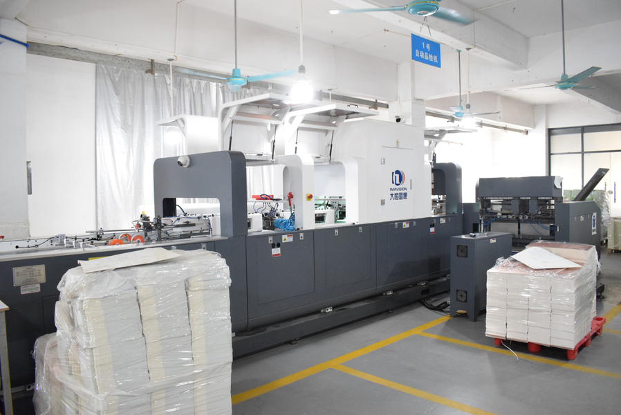 GUANGZHOU YM PACKAGE PRODUCTS CO.,LTD. প্রস্তুতকারকের উৎপাদন লাইন